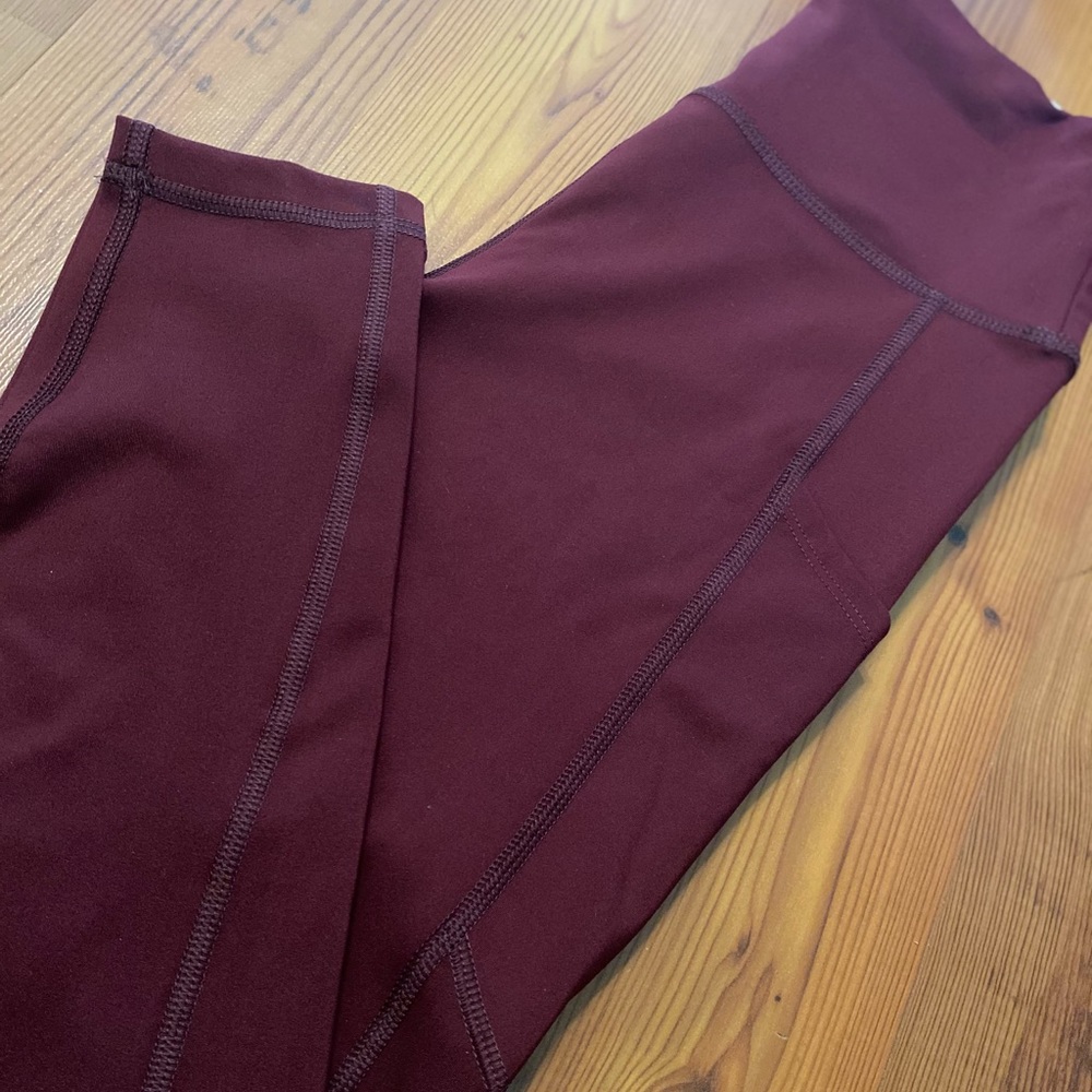 NWT US M | American Eagle Short High Waist Pocket Legging